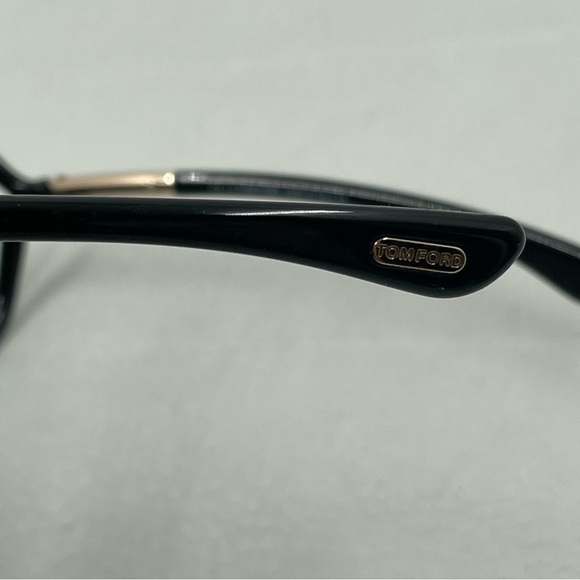 TOM FORD Raquel Oversized Open Side Sunglasses - Picture 7 of 15